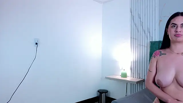 Kendall__11 Obrolan Langsung XXX