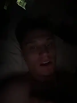 RAVENTREY1's Webcam Show