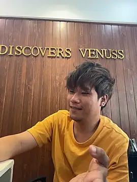 แชท XXX สดของ Titanryu