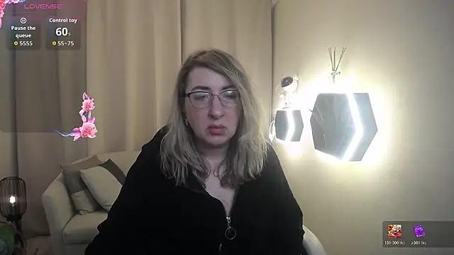 KKMimiKK লাইভ XXX চ্যাট