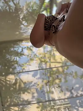 LavenderHot élő XXX-chatje