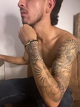 Kriss_Edwards webkamerás műsora