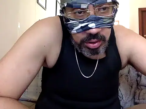 CaiBull Adlı Modelin Web Kamerası Şovu