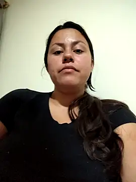 camila-titis: онлайн-секс-чат