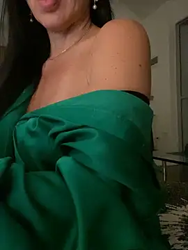 caritoo21: онлайн-секс-чат