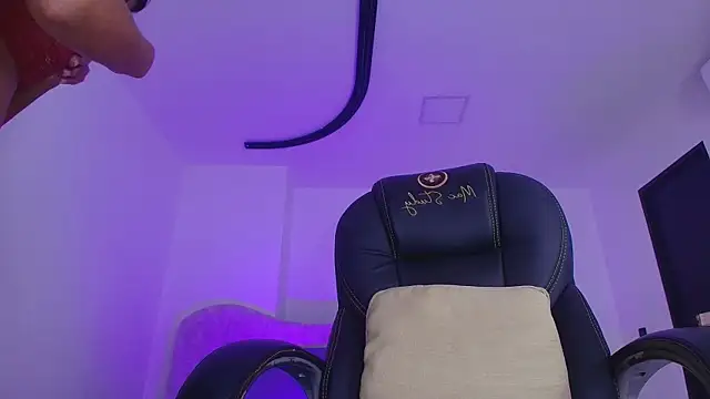 naomi_kyse 라이브 XXX 채팅