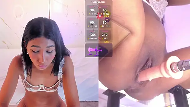 CandyRouse__'s Live XXX Chat