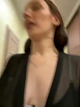 Živý XXX chat FlexboxDoll