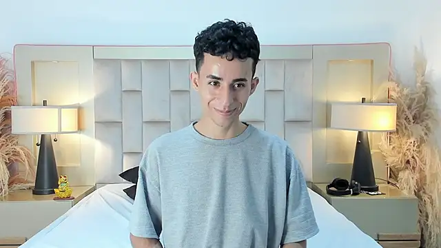 XXX chat uživo modela Zahir_Ashar