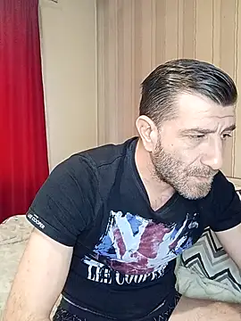 دردشة Alexdaniel89 الجنسية المباشرة