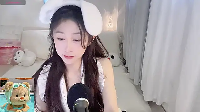 دردشة mistylana_ الجنسية المباشرة