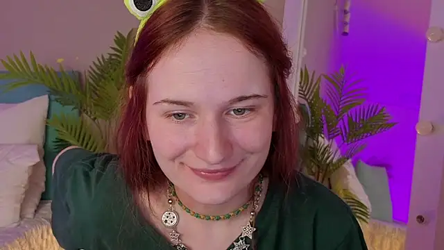 L1ittle_kitty_ Adlı Modelin Canlı XXX Sohbeti