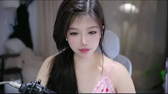 Cecily live XXX chat