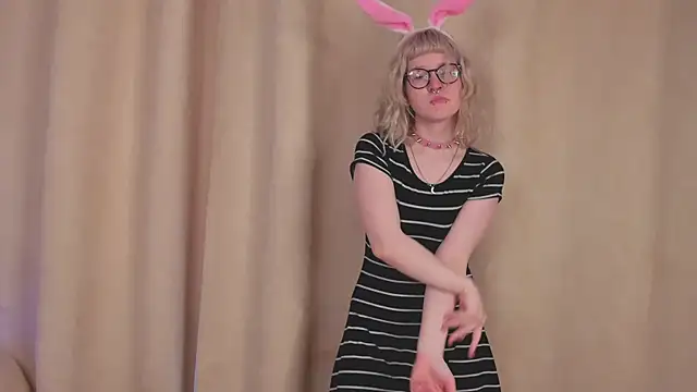 EdythElswick live XXX chat