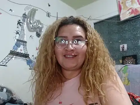 Chat XXX ao vivo de Perla1981--