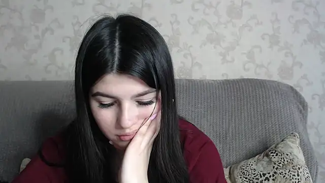 KisaModel's Live XXX Chat