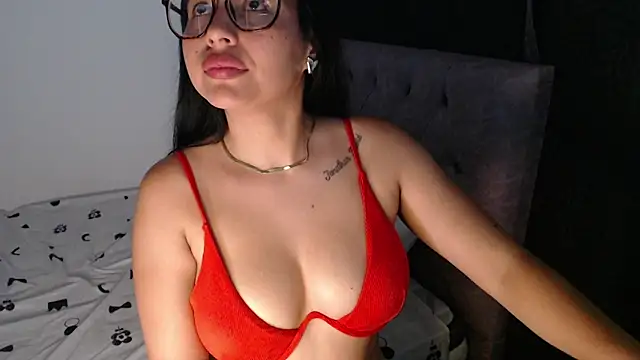 Mady_suarez 라이브 XXX 채팅