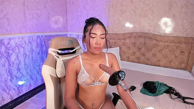 แชท XXX สดของ Horny_Brunette_