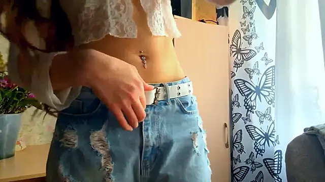 แชท XXX สดของ Cuteviola