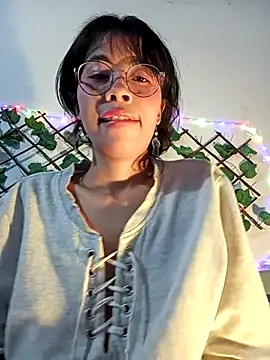 Chatroom XXX en direct de dolliette24