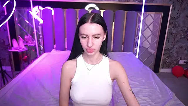 Chatroom XXX en direct de Snow_WhiteeeX