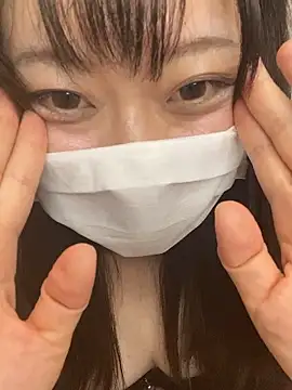 yuko_ch_jpn élő XXX-chatje