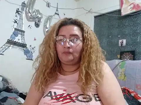 Perla1981-- – Live XXX-chat