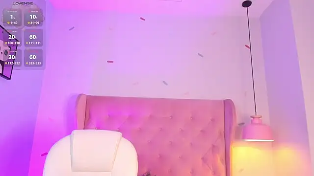 internett_sweetheart Show in webcam