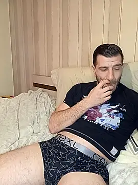 Alexdaniel89: απευθείας συνομιλία ΧΧΧ