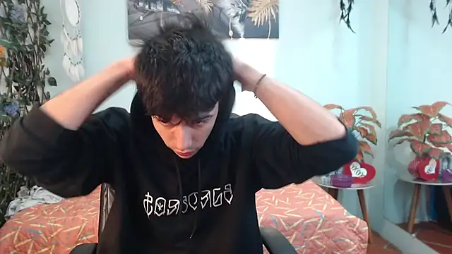 AmethystShadow17 লাইভ XXX চ্যাট