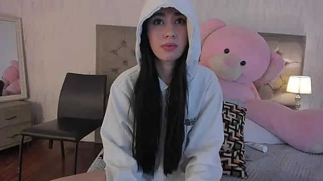 Lila_clark Adlı Modelin Canlı XXX Sohbeti