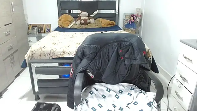 Онлайн чат XXX samantha_shines