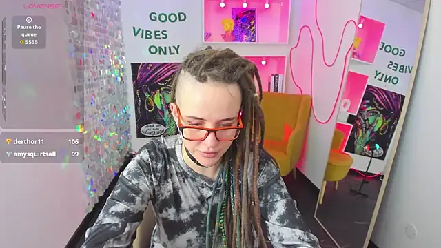 LisaFoxy_y Live XXX Chat