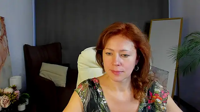 LeticiaRomano Adlı Modelin Canlı XXX Sohbeti