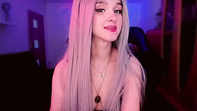 Chat +18 de MistressJolie ao vivo