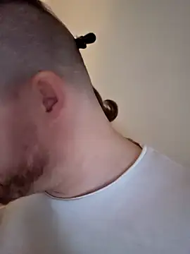 Živý XXX chat kylie_blck