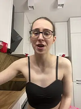 MartiniiSelenna's Live XXX Chat