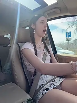 دردشة DollyTall الجنسية المباشرة