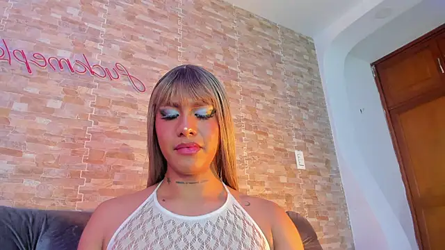 Dreams_Chloe Live XXX-chat