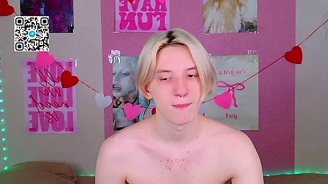 Ron_Vilss: διαδικτυακό σόου στην κάμερα