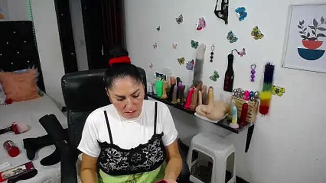 XXX chat uživo modela mature_bigboobs10