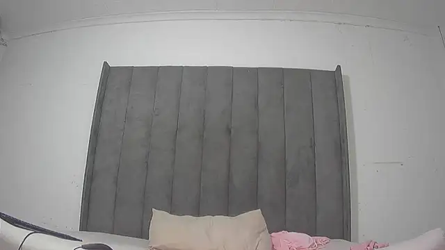 Kate1821ivy 即時 XXX 聊天