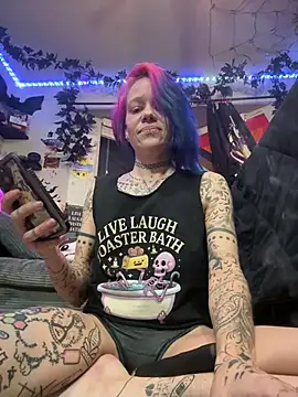 Chatroom XXX en direct de Toxii-