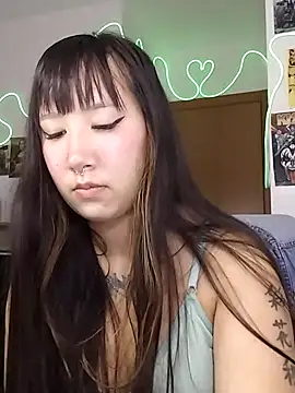 Japabaixinha Chat XXX live