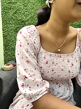 yhona_darling's Live XXX Chat