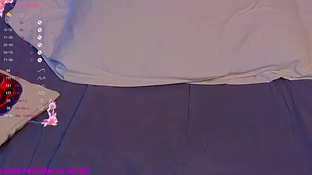 Hollara_BanggのライブXXXチャット