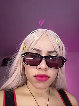 18_salo's Live XXX Chat