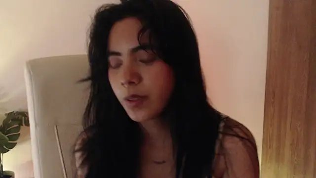 Chat +18 de Mia_lali ao vivo