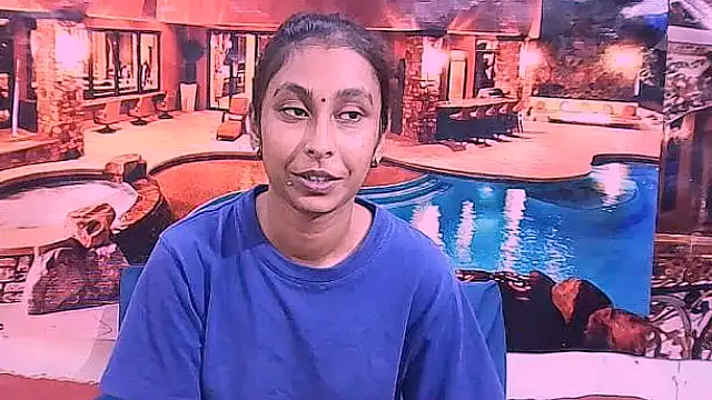 IndianSexyButt Chat XXX in diretta