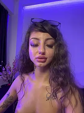 AnnastasiaJune Webcam show